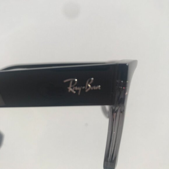 Ray-Ban RB4426 Phil Bio-Based Polished Transparent Grey - no lenses - Picture 3 of 9